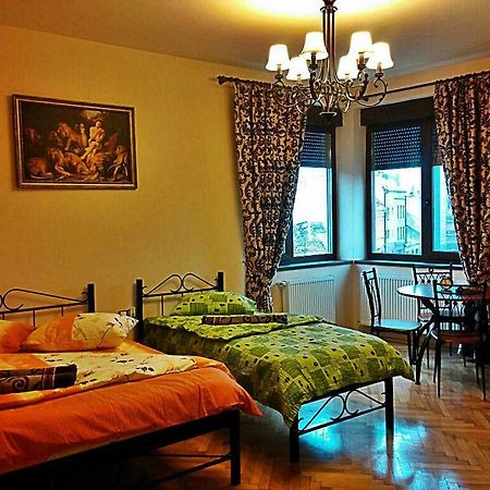 Mozart Studios Cluj Napoca Ruang foto