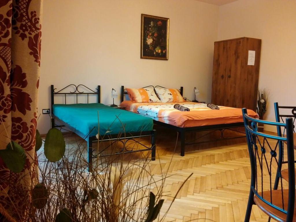 Mozart Studios Cluj Napoca Bagian luar foto